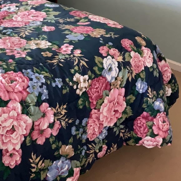 Cannon Other - 🌸 Vintage ‘Empress Garden’ king comforter. Never used. Rare pattern.